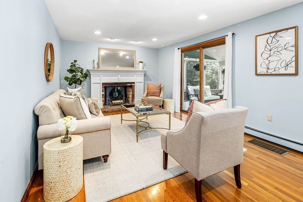 949 Webster Street Hanover, MA 02339 - Photo 7 of 24 Gallery Image 7