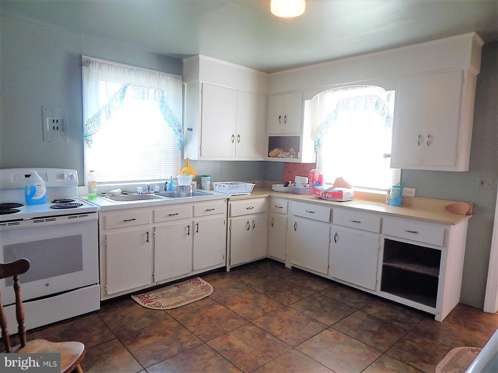 22098 Wilson Road Culpeper, VA 22701 - Photo 2 of 29 Kitchen