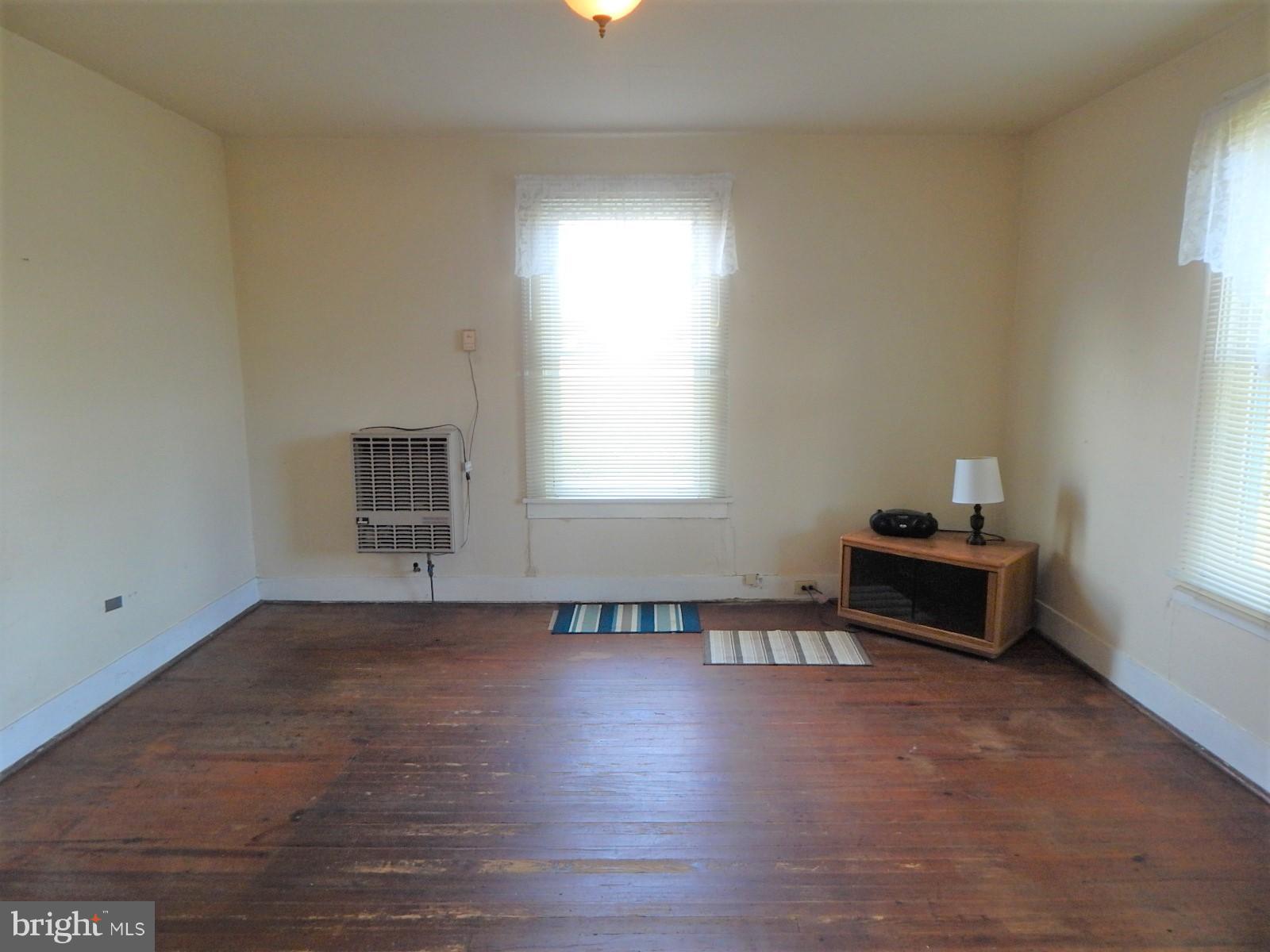 22098 Wilson Road Culpeper, VA 22701 - Photo 4 of 29 Bedroom