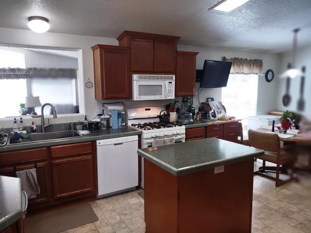 $679,000 | 5105 Rose Hill Road, Springdale, WA 99173