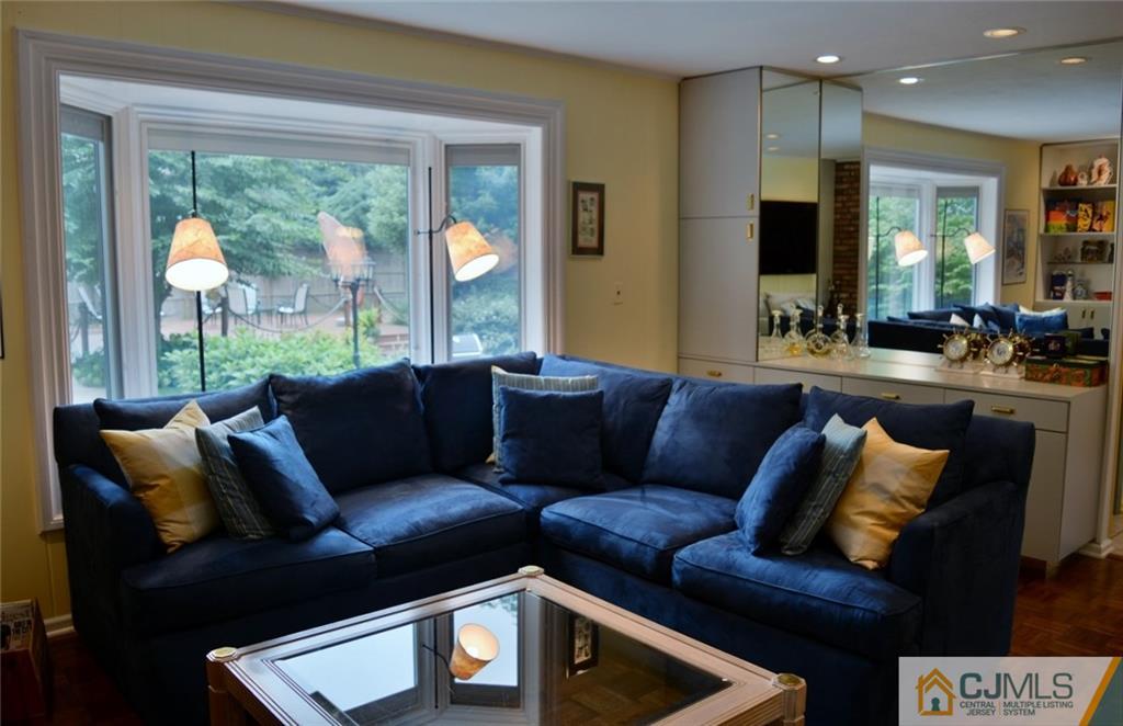 28 Boston Post Road East Brunswick, NJ 08816 - Photo 11 of 25 Gallery Image 11