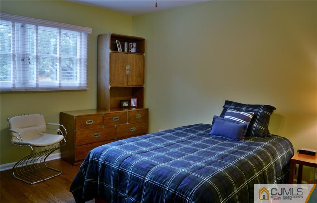 28 Boston Post Road East Brunswick, NJ 08816 - Photo 15 of 25 Gallery Image 15