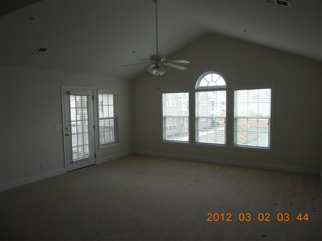 115 H Veranda Way, Unit H Murrells Inlet, SC 29576 - Photo 4 of 15 Gallery Image 4
