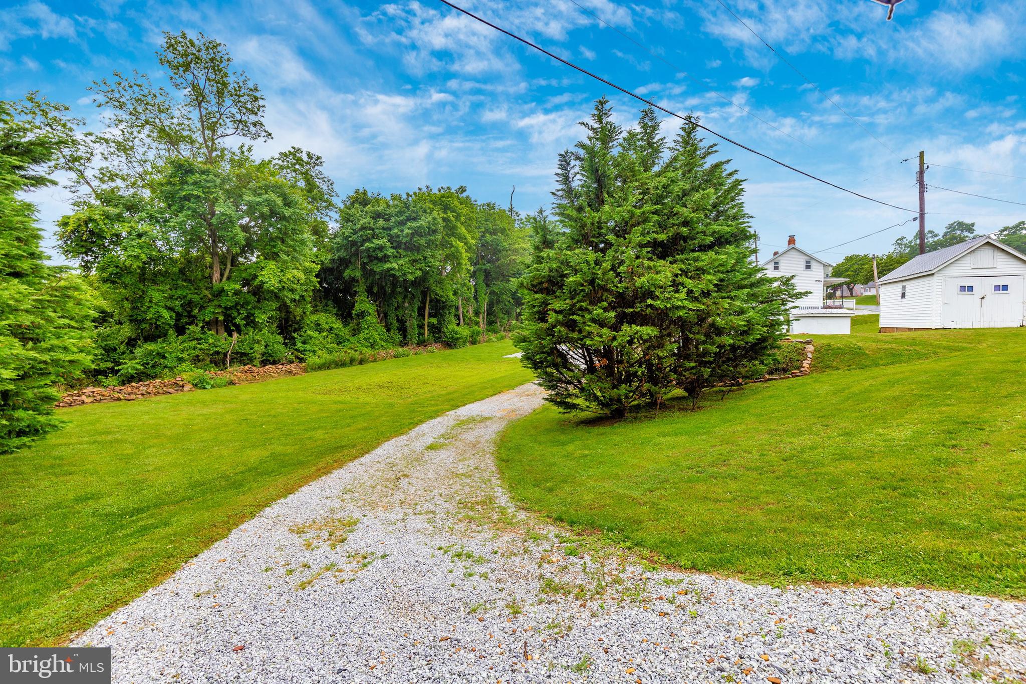 14627 Roddy Road Thurmont, MD 21788 - Photo 44 of 57 Driveway