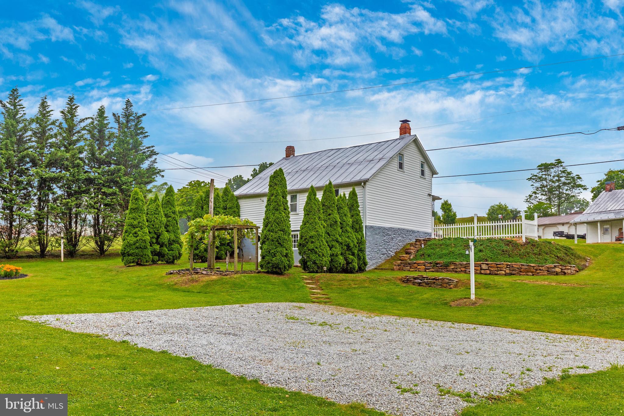 14627 Roddy Road Thurmont, MD 21788 - Photo 48 of 57 Parking