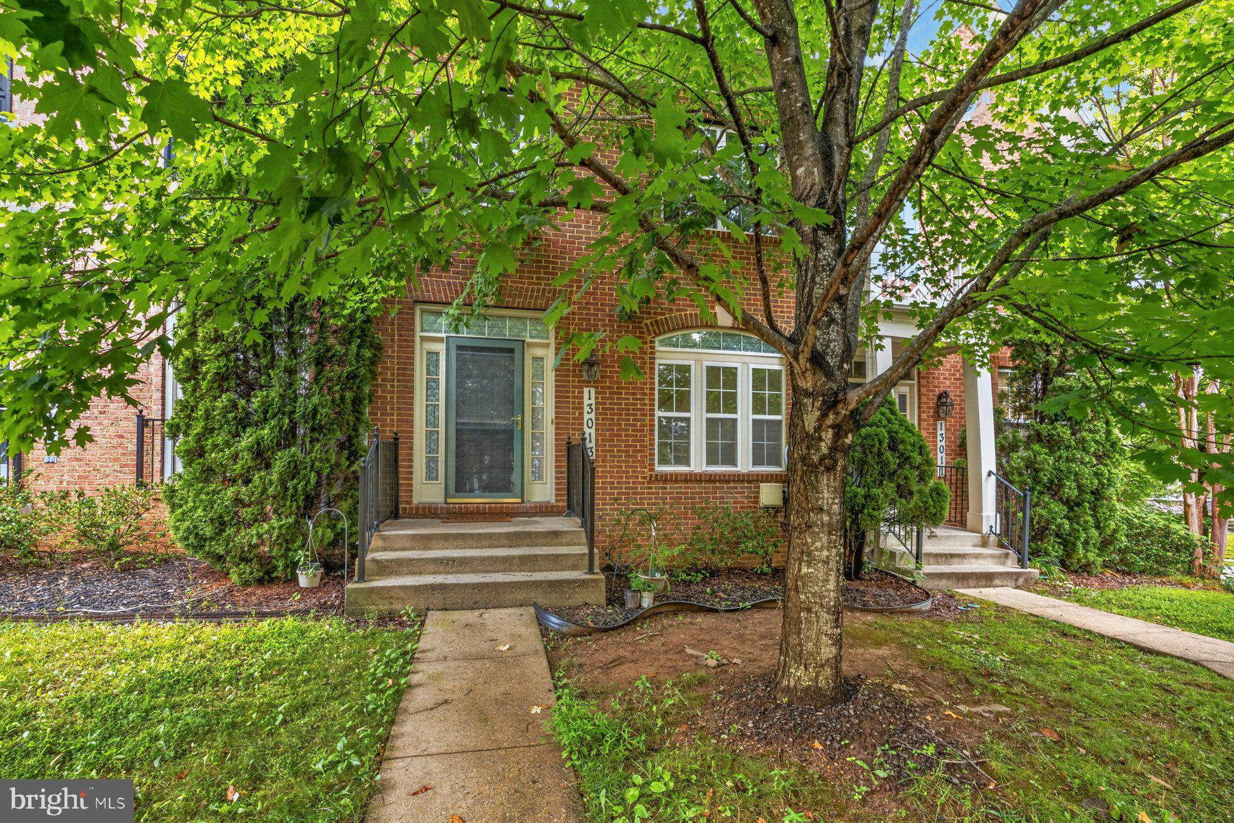 13013 St Clair Road Clarksburg, MD 20871 - Photo 1 of 29 Front facade