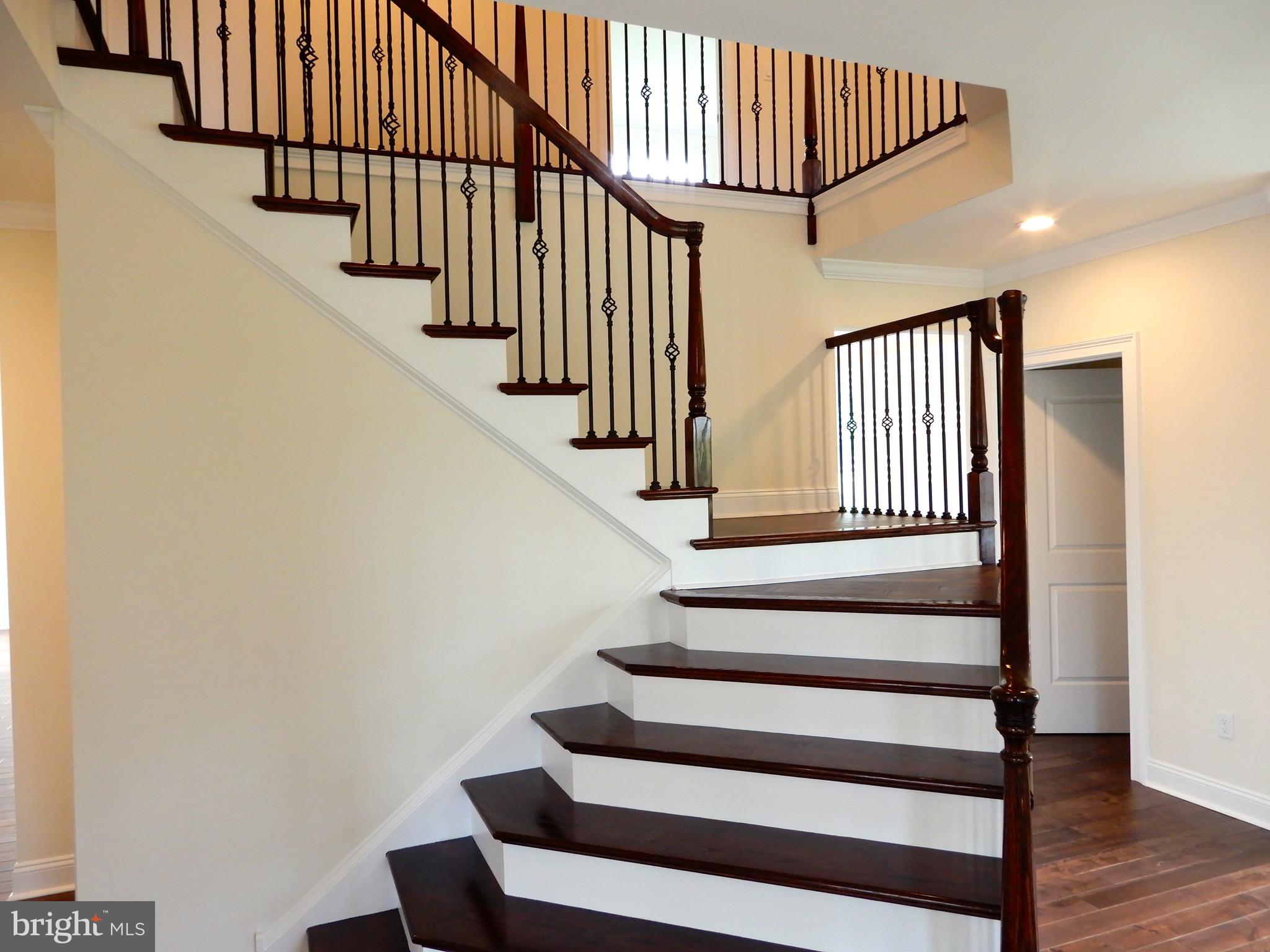 5 New Road Churchville, PA 18966 - Photo 12 of 33 Foyer