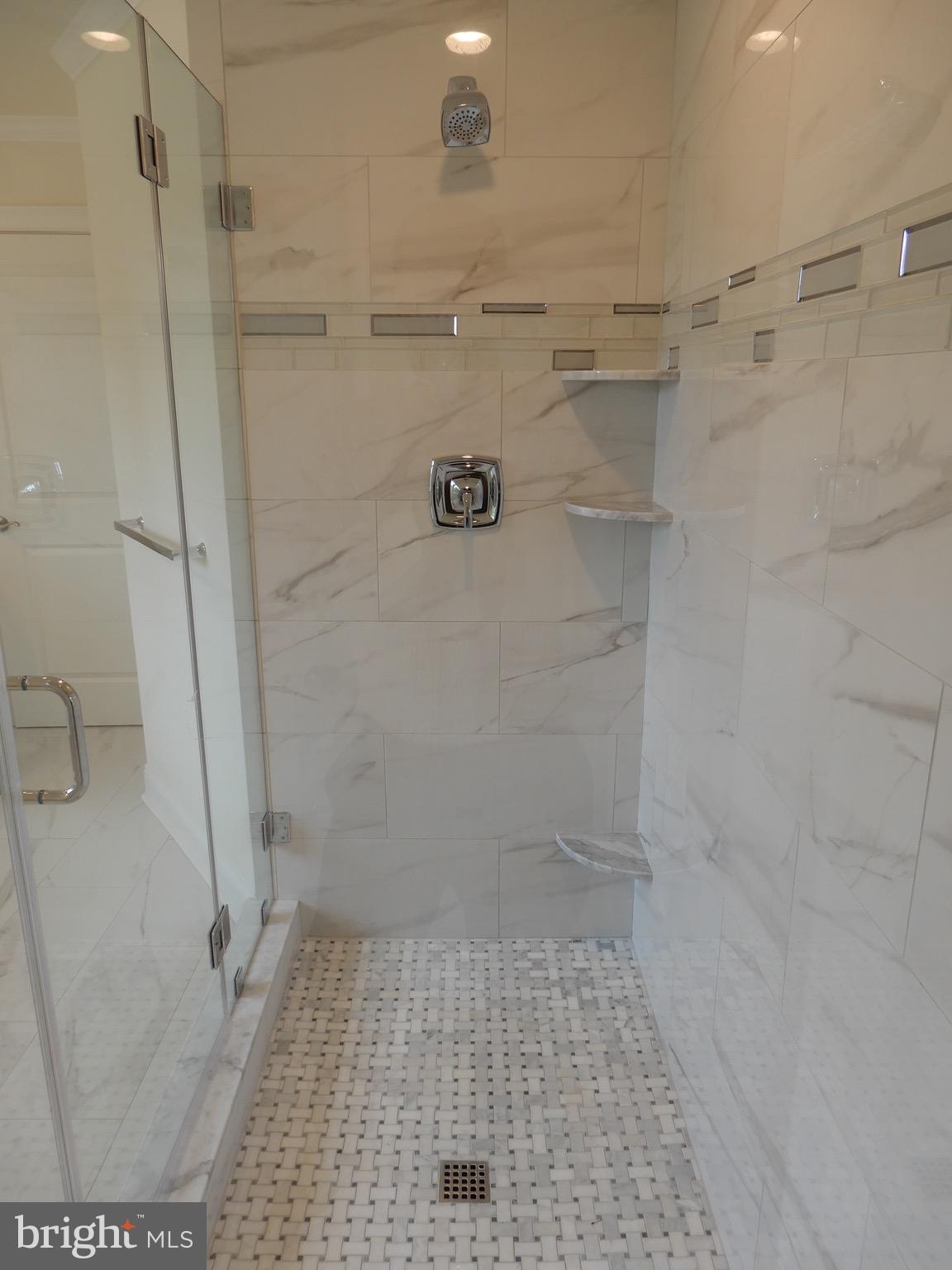 5 New Road Churchville, PA 18966 - Photo 19 of 33 Master Bath