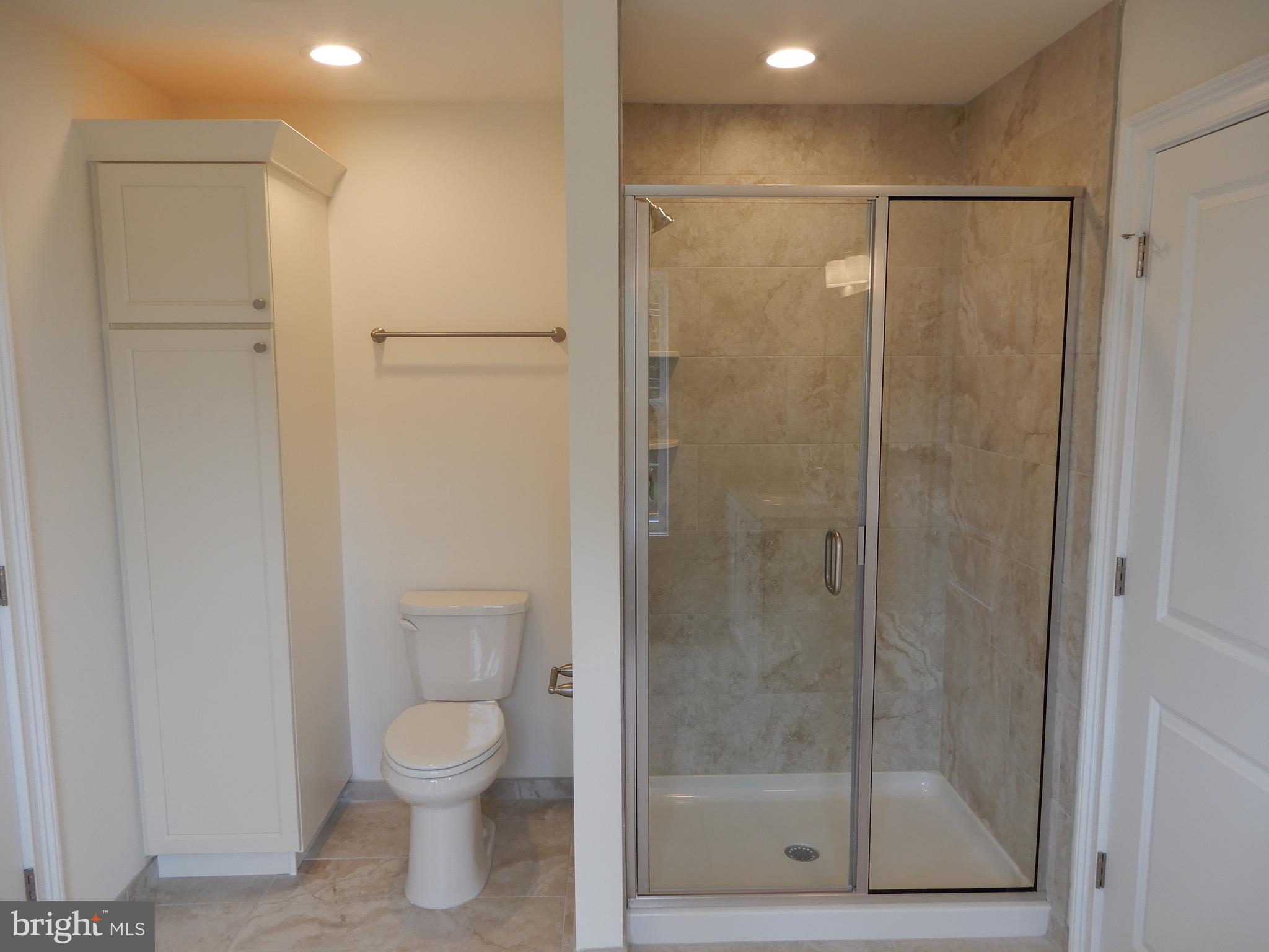 5 New Road Churchville, PA 18966 - Photo 23 of 33 Jack & Jill Bathroom