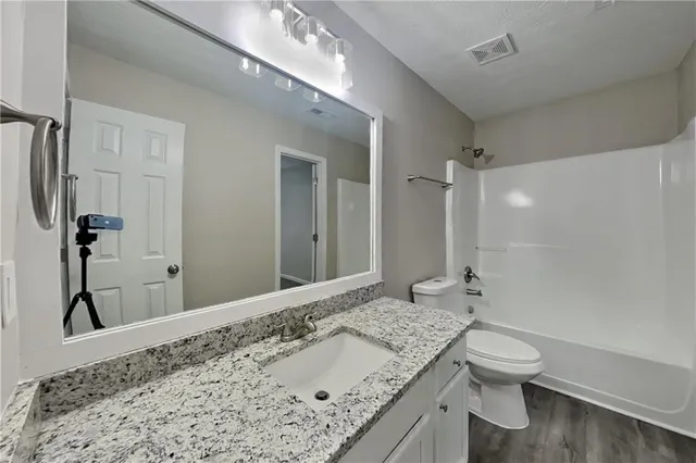 $2,460 | 1294 Log Cabin Lane Southeast, Lawrenceville, GA 30045