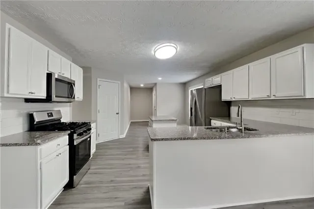 $2,460 | 1294 Log Cabin Lane Southeast, Lawrenceville, GA 30045