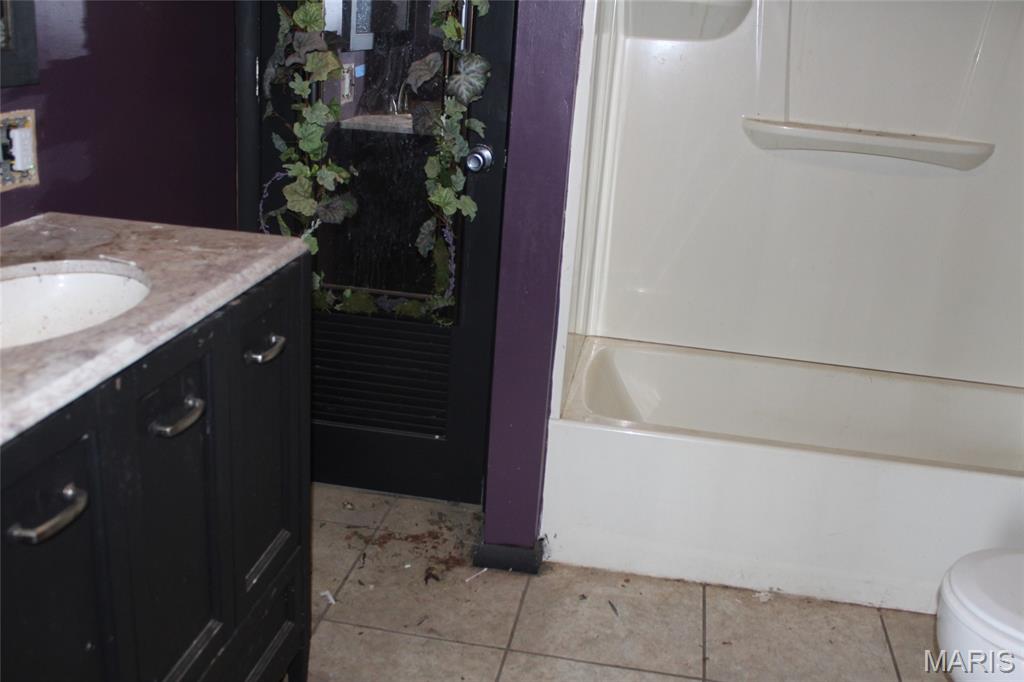 2315 Brown Street Alton, IL 62002 - Photo 20 of 39