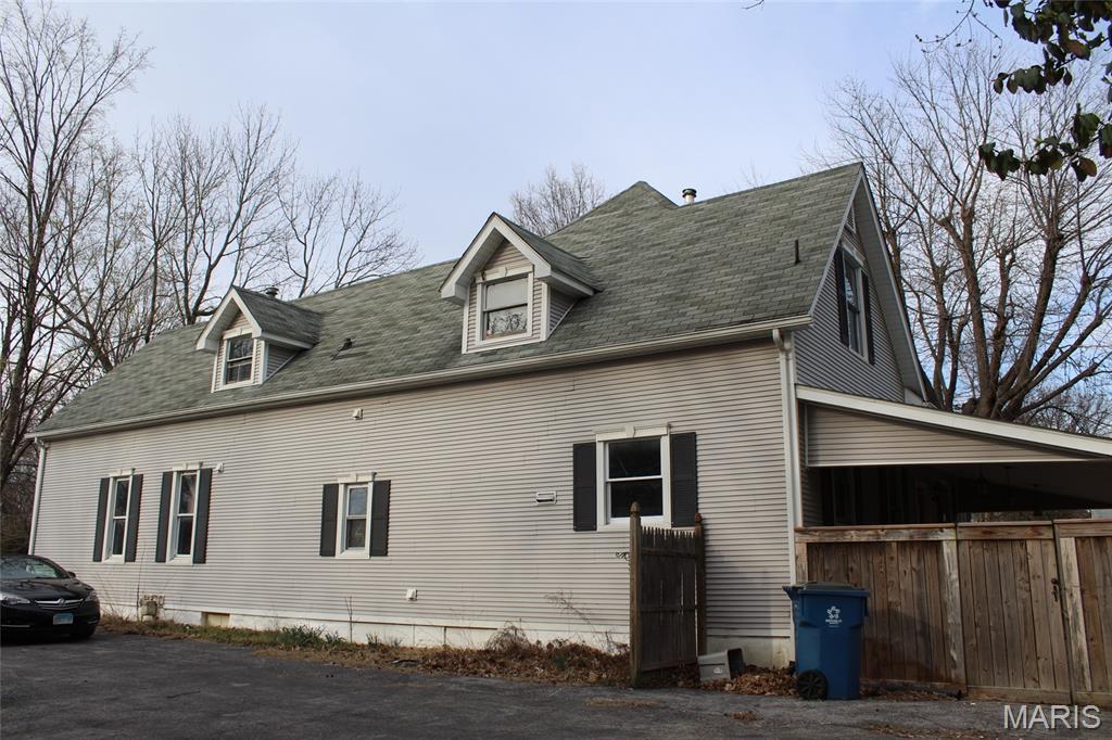 2315 Brown Street Alton, IL 62002 - Photo 2 of 39