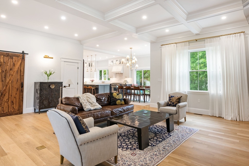 7 Phyllis Lane Milton, MA 02186 - Photo 12 of 37
