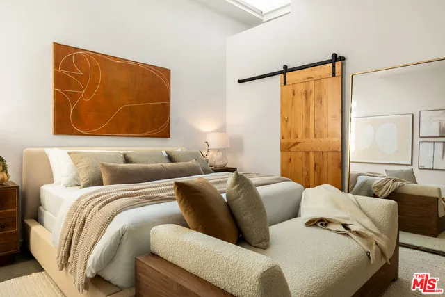 $1,395,000 | 630 Rose Avenue, Unit 5, Venice, CA 90291