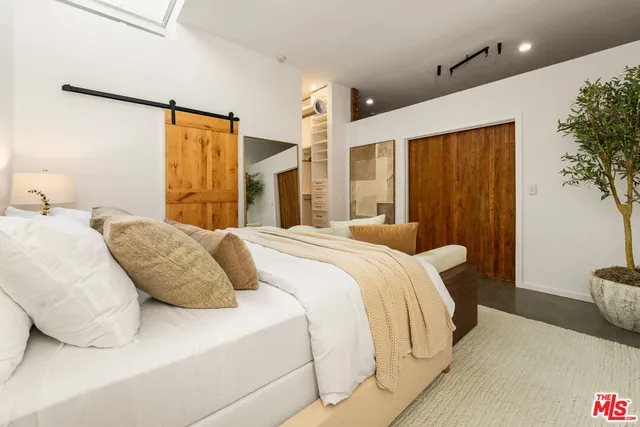 $1,395,000 | 630 Rose Avenue, Unit 5, Venice, CA 90291