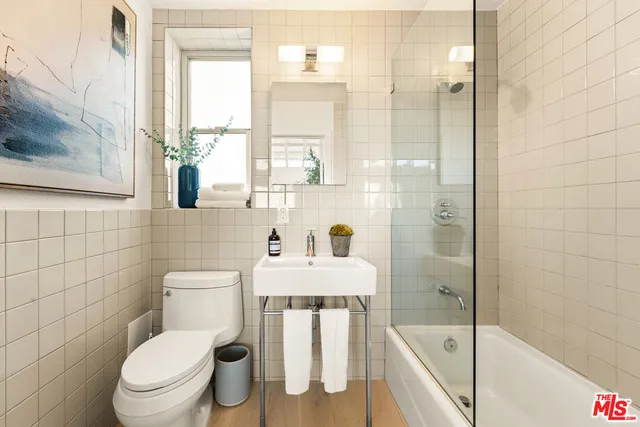 $1,395,000 | 630 Rose Avenue, Unit 5, Venice, CA 90291