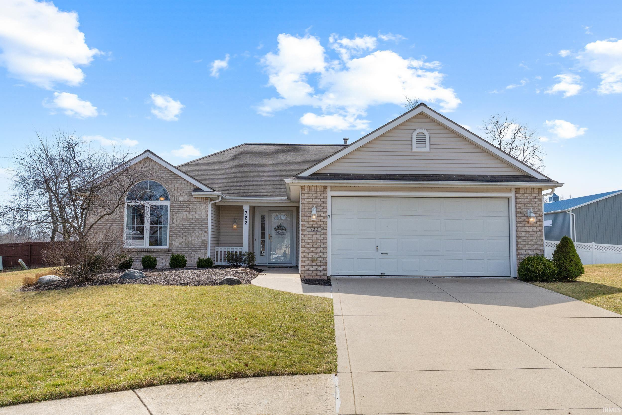 722 Boulder Cove Fort Wayne, IN 46845 - Photo 1 of 31