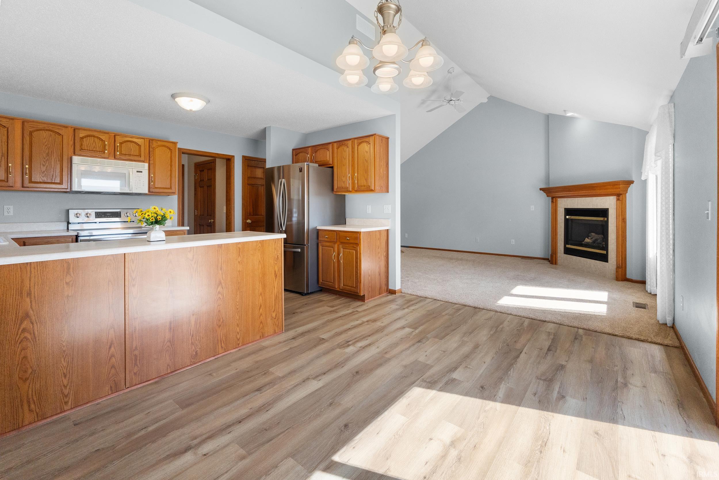 722 Boulder Cove Fort Wayne, IN 46845 - Photo 9 of 31