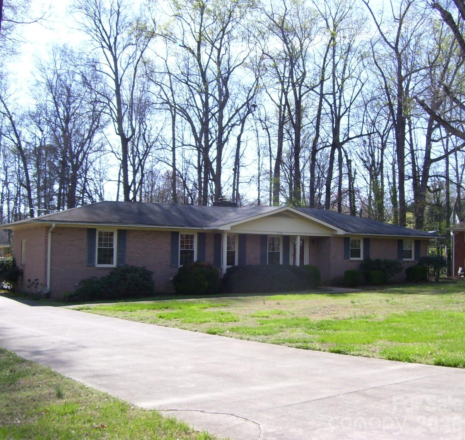 2402 Brantley Road Kannapolis, NC 28083 - Photo 2 of 22