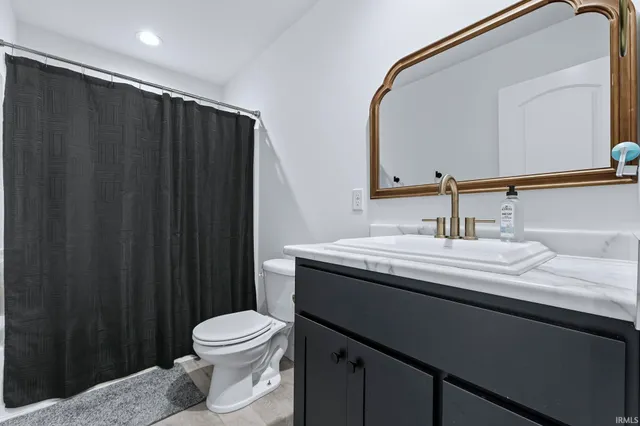 $375,000 | 17269 Sonic Court, Huntertown, IN 46748