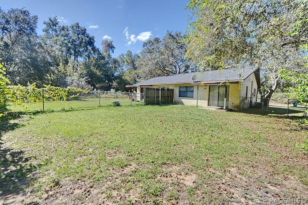 512 Long Avenue, Unit B Inverness, FL 34453 - Photo 17 of 20