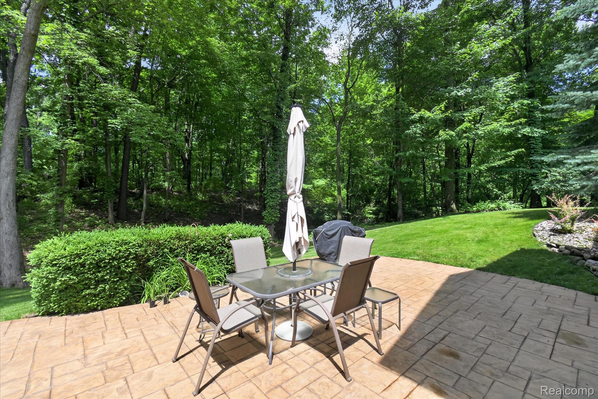 5388 Hartland Road Fenton, MI 48430 - Photo 48 of 74 48-5388-Hartland-Rd-WindowStill.jpg