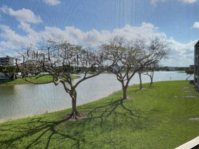 2028 Newcastle B Boca Raton, FL 33434 - Photo 1 of 13 IMG_2080
