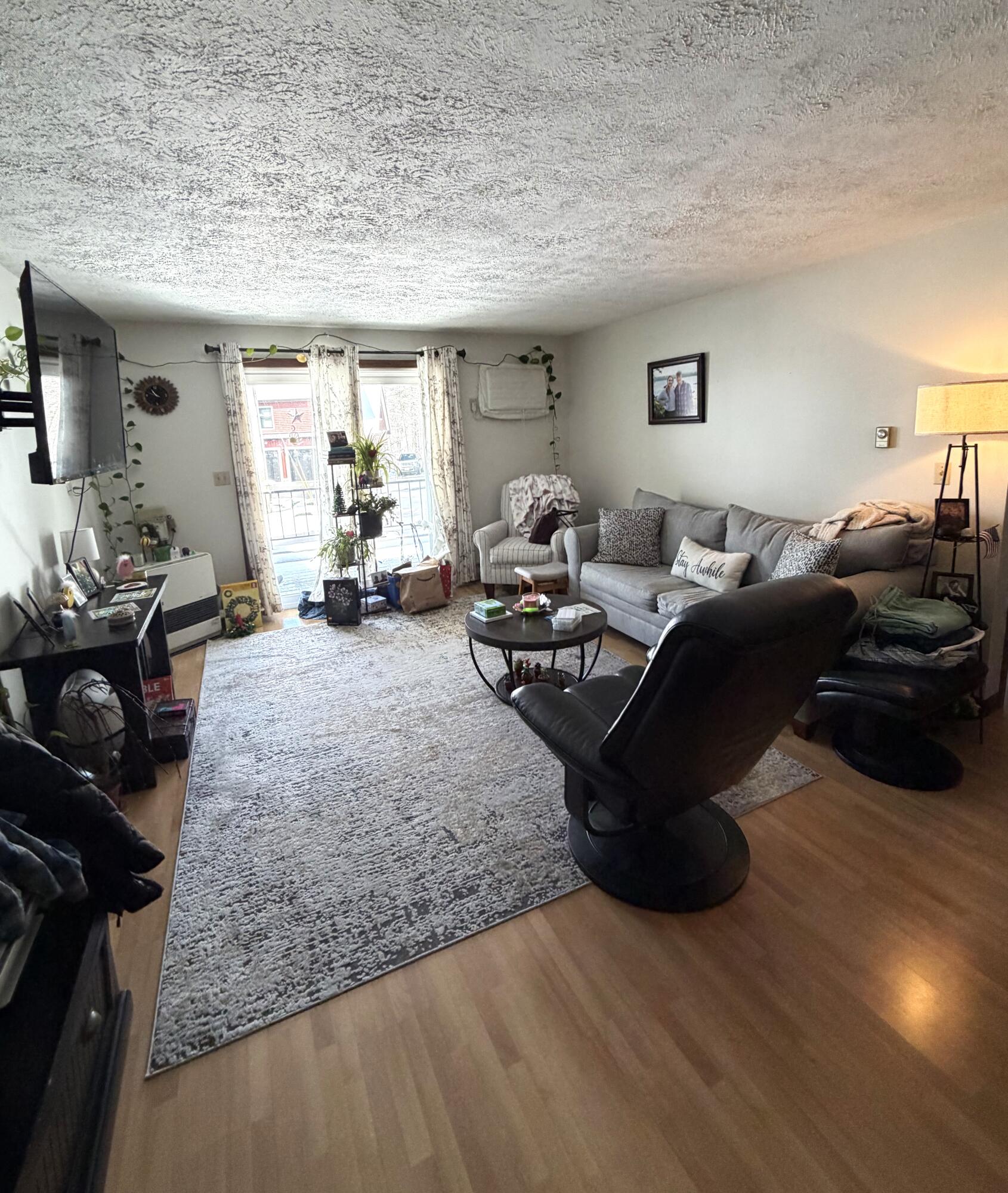 39 Albert Avenue, Unit 6 Augusta, ME 04330 - Photo 9 of 12 IMG_0152 (002)