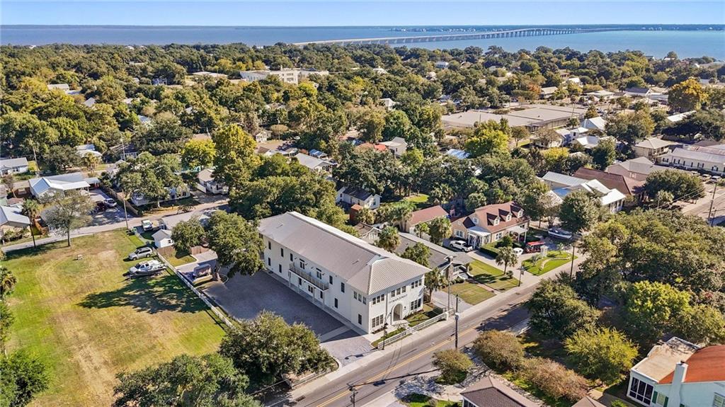 315 Main Street, Unit I Bay St. Louis, MS 39520 - Photo 25 of 32