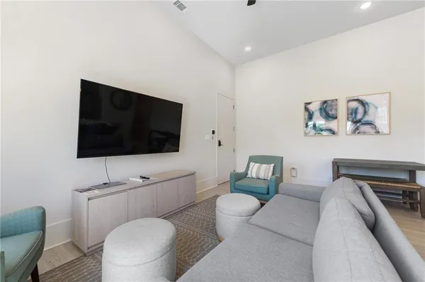 $429,000 | 315 Main Street, Unit I, Bay St. Louis, MS 39520