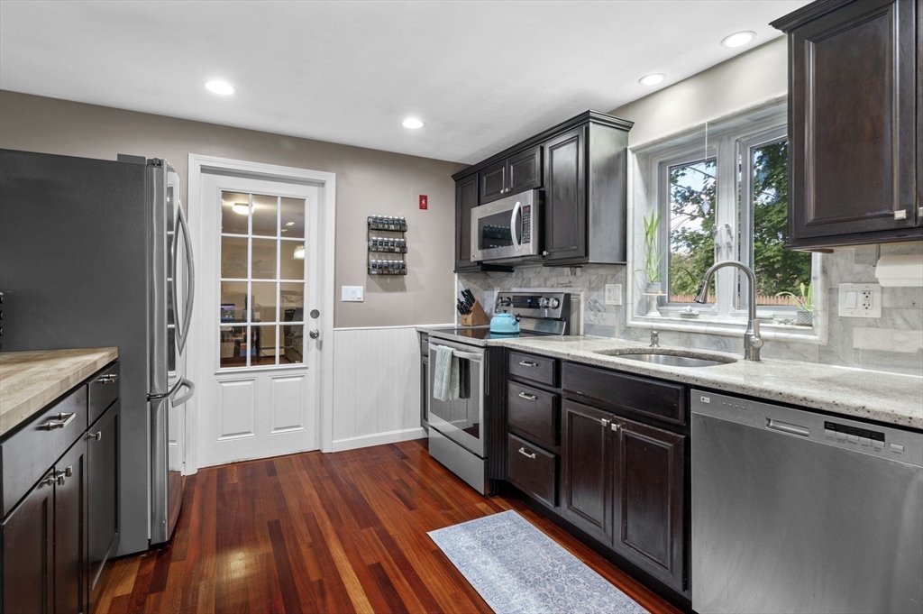5 Gordon Road Beverly, MA 01915 - Photo 14 of 39 Gallery Image 14
