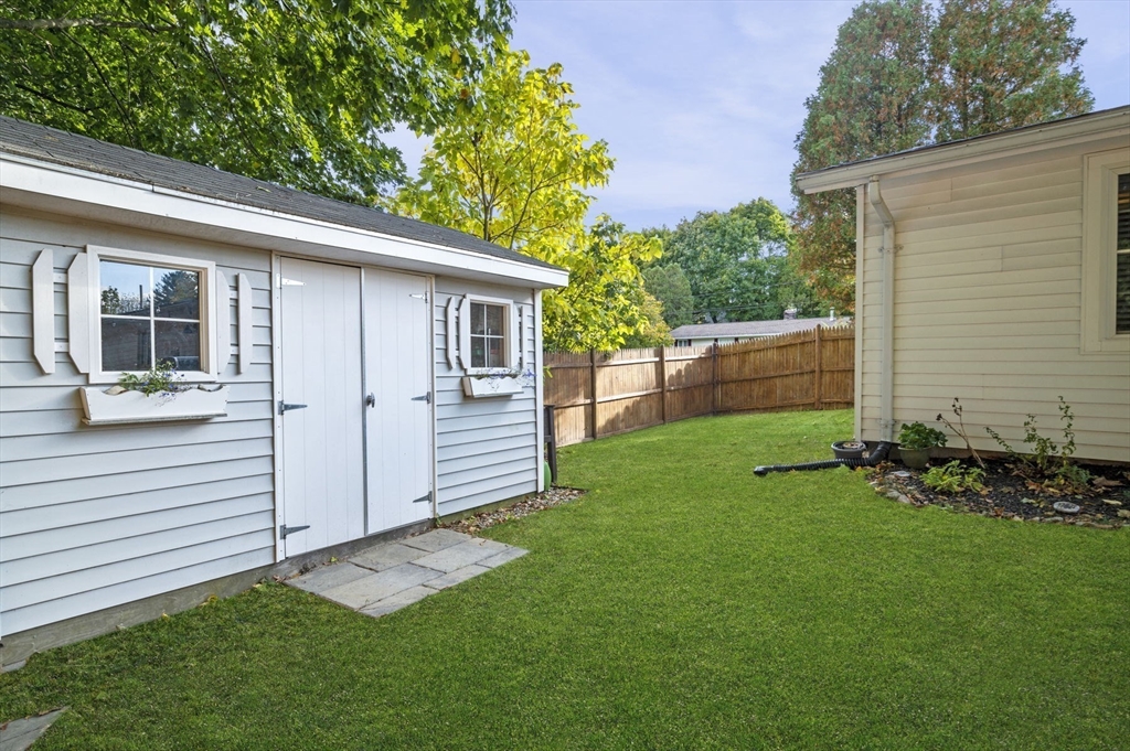 5 Gordon Road Beverly, MA 01915 - Photo 38 of 39 Gallery Image 38