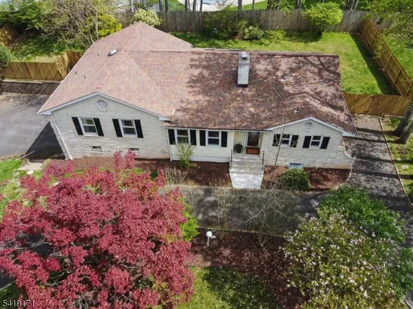 $950,000 | 210 North Florence Avenue, Westfield, NJ 07090