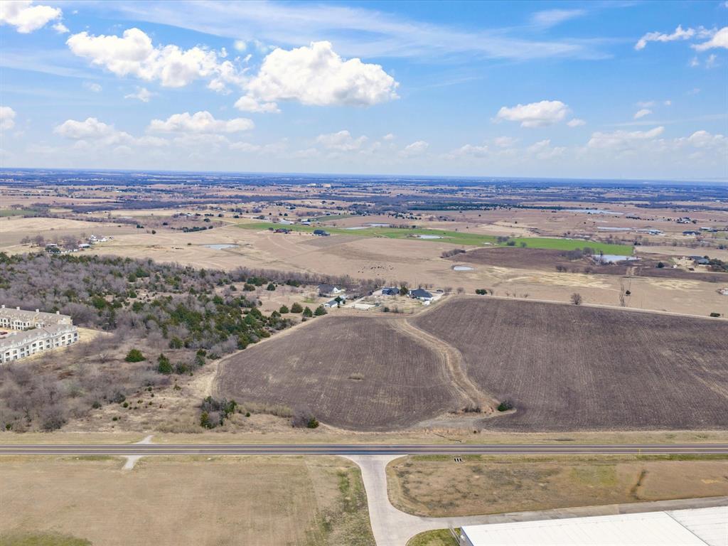 0 Fm 85 Ennis, TX 75119 - Photo 15 of 20 a view of an ocean and mountain