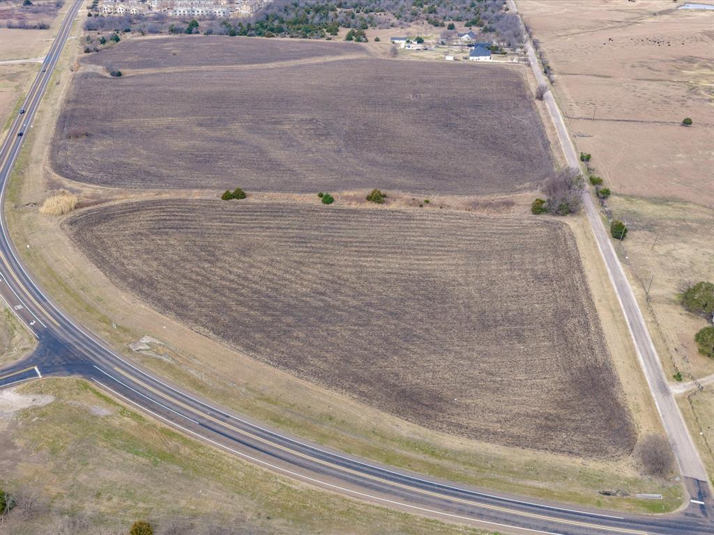 0 Fm 85 Ennis, TX 75119 - Photo 9 of 20 a bathroom with a shower