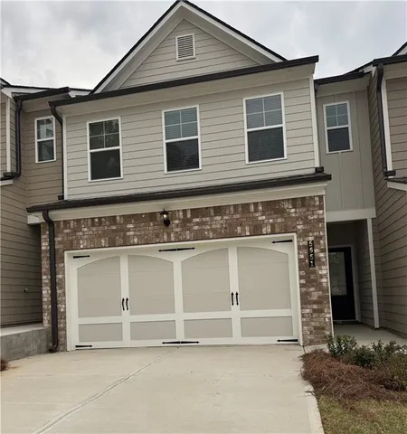 $375,242 | 5651 Chickory Drive, Unit 118, Flowery Branch, GA 30542