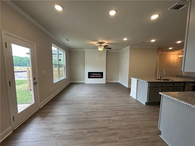 $375,242 | 5651 Chickory Drive, Unit 118, Flowery Branch, GA 30542