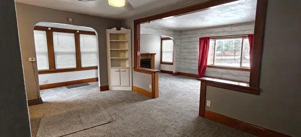 $264,900 | 616 Daisyfield Road, Rockford, IL 61102