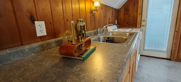 $264,900 | 616 Daisyfield Road, Rockford, IL 61102