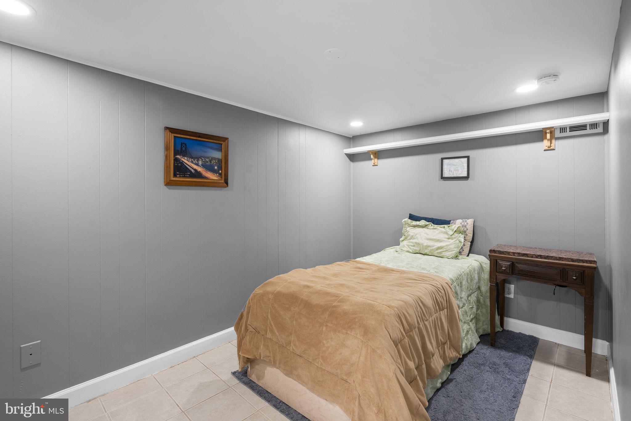 12220 Centerhill Street Silver Spring, MD 20902 - Photo 27 of 45 unit 2 bedroom 1