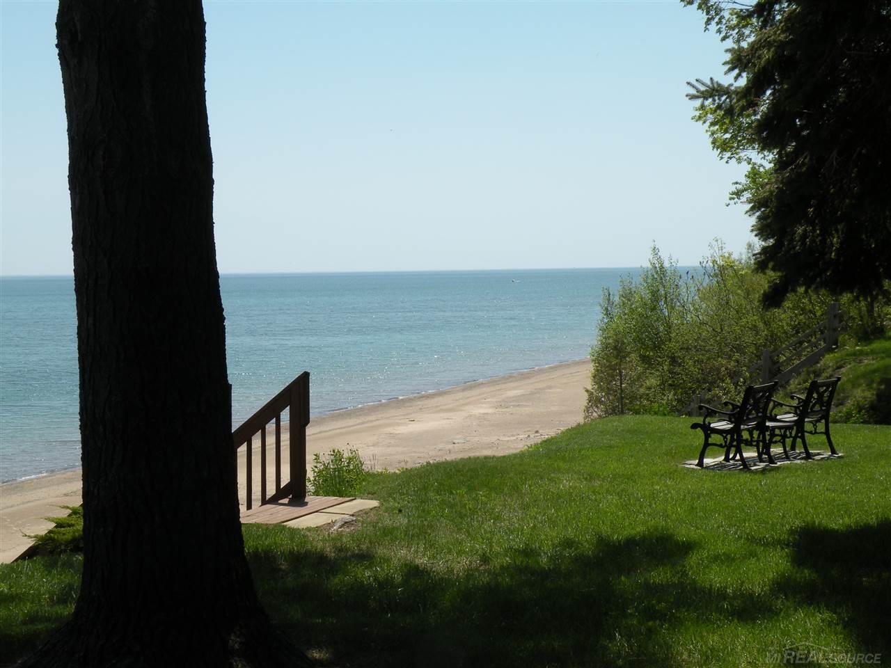 4677 Lakeshore Road Lexington, MI 48450 - Photo 53 of 54 31348490-52.JPG