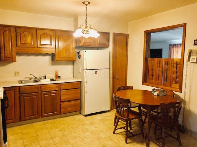 116 Sunset Road Hebron, OH 43025 - Photo 6 of 18 Gallery Image 6