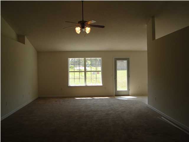 233 Raptor Drive Crestview, FL 32536 - Photo 3 of 7 Gallery Image 3