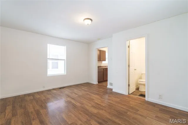 $70,000 | 1845 Rhodes Street, Madison, IL 62060