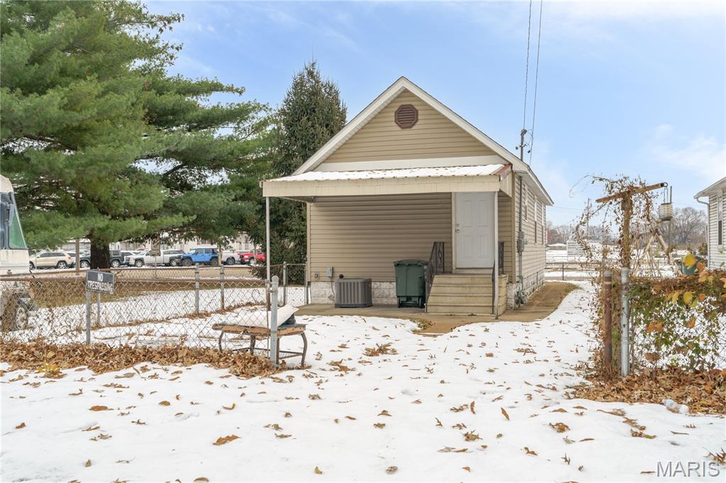 1845 Rhodes Street Madison, IL 62060 - Photo 27 of 27