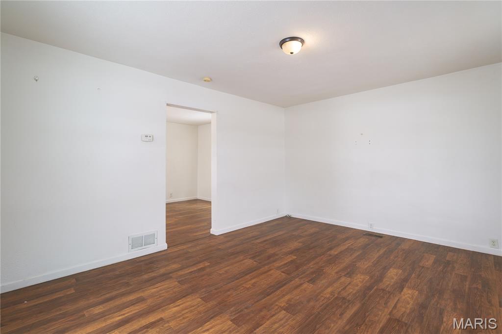 1845 Rhodes Street Madison, IL 62060 - Photo 6 of 27