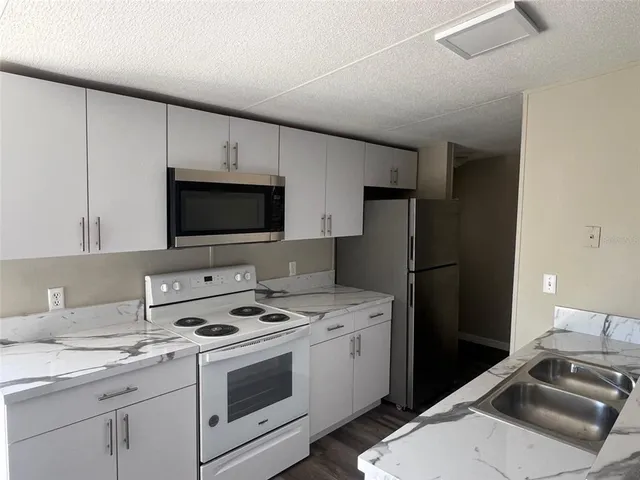 $1,500 | 3245 East Main Street, Unit 16, Lakeland, FL 33801