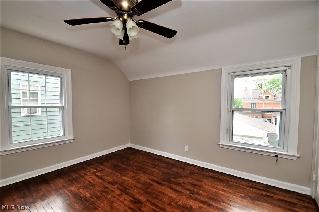 3797 Bainbridge Road Cleveland Heights, OH 44118 - Photo 28 of 35