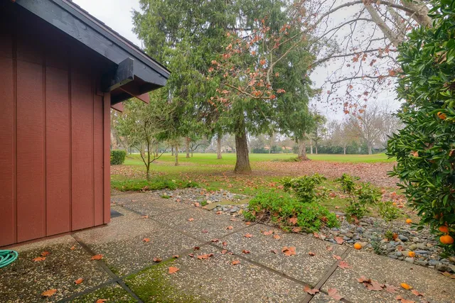 $899,000 | 44740 Garden Court, El Macero, CA 95618